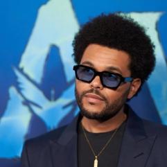 The Weeknd з дівчиною на фестивалі Coachella