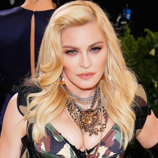 Мадонна знову втрапила у скандал на своєму концерті