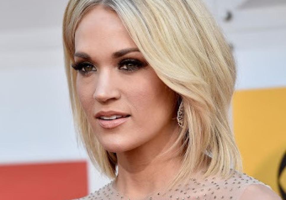 Керрі Андервуд на American Idol порівняла нову співачку з Тейлор Свіфт Керрі Андервуд на American Idol порівняла нову співачку з Тейлор Свіфт