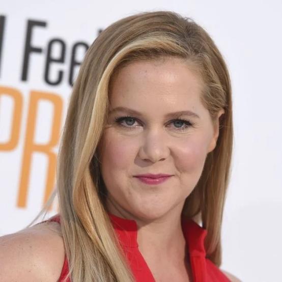 Емі Шумер: нове тіло та відверті зізнання про препарати для схуднення