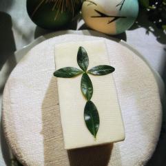 Рецепти:   Смачна домашня святкова сирна плесканка