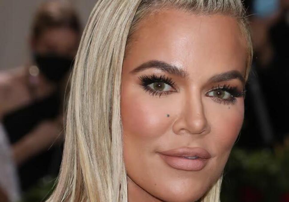 Хлої Кардаш'ян розкритикували за недоречну рекламу снеків за участю дітей