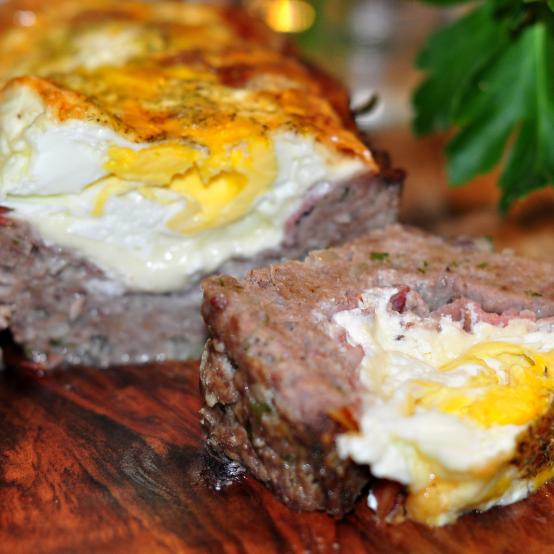 Рецепти:  Смачна домашня мʼясна запіканка з яйцем