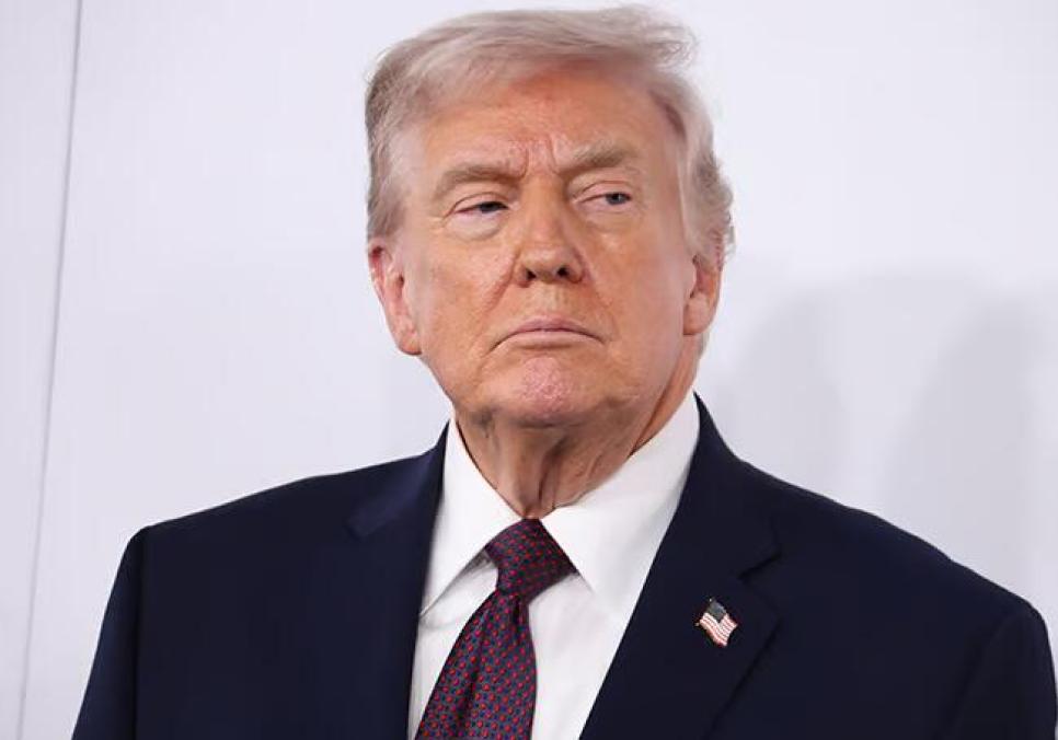 Дональд Трамп спровокував скандал своєю реакцією на смерть Роберта Мюллера