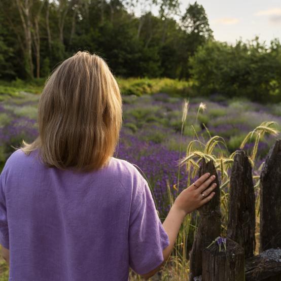 А МАТИ ХОДИТЬ НА КУРГАН