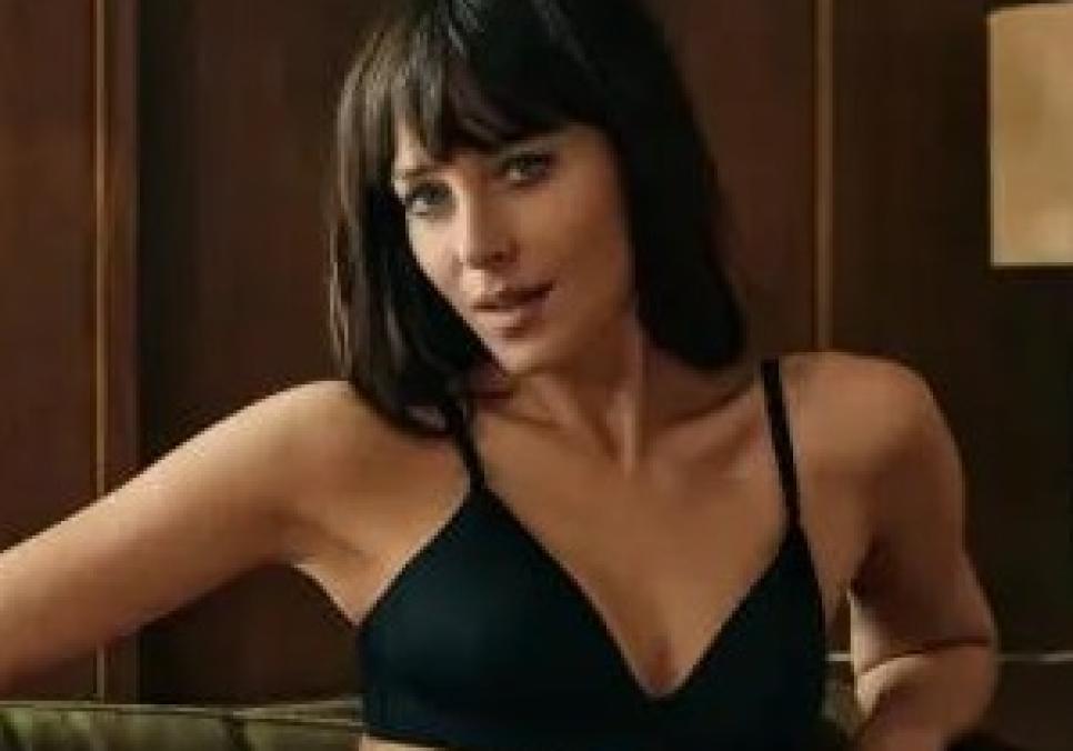 Дакота Джонсон стала обличчям нової пікантної кампанії Calvin Klein