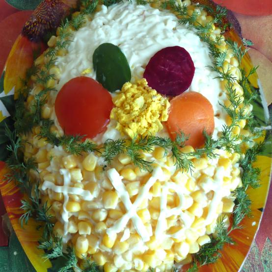 Рецепти:  Смачний домашній святковий салат «Великодній кошичок»