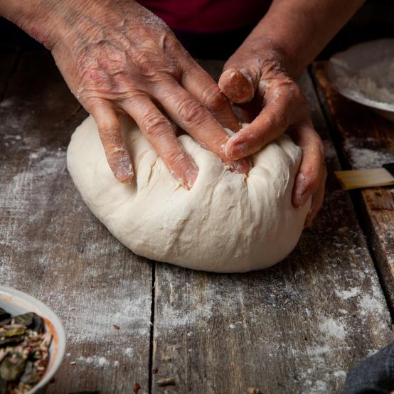 ПЕКЛА БАБА ПАСКИ