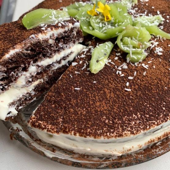 Рецепти:  Смачний домашній тортик з кавою та медом