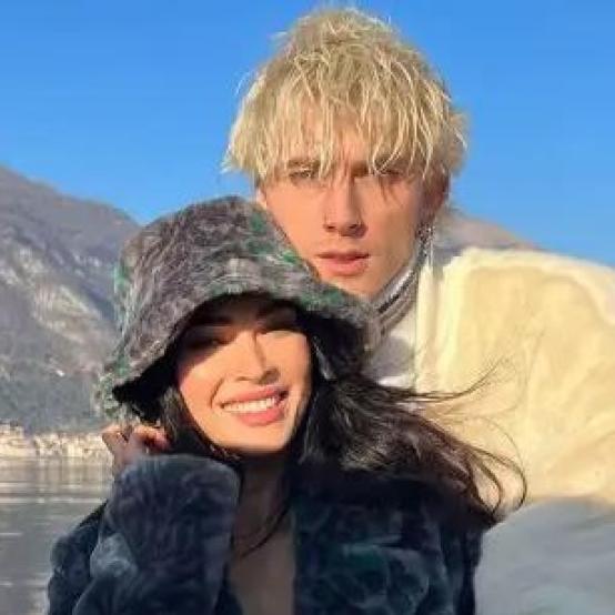 Меган Фокс заблокувала репера MGK в Instagram після року стосунків