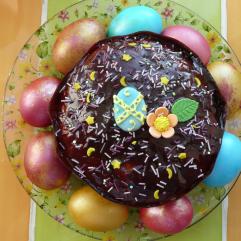 Рецепти:  Смачна домашня паска з шоколадною глазур’ю  «Святкова»