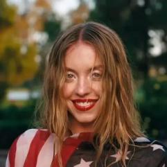 Зендая повертається в третій сезон скандального серіалу «Ейфорія»