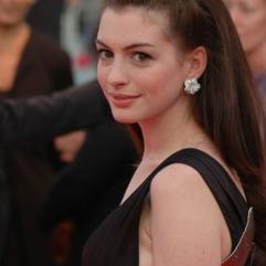 Енн Гетевей назвала свого чоловіка Адама Шульмана головною опорою родини