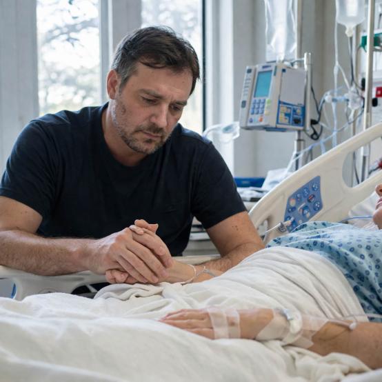 ЖИВІ ЯБЛУКА