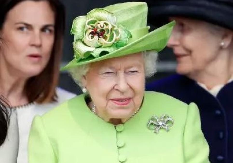 Єлизавета II та принц Гаррі: таємниці телефонних дзвінків і втрачена довіра