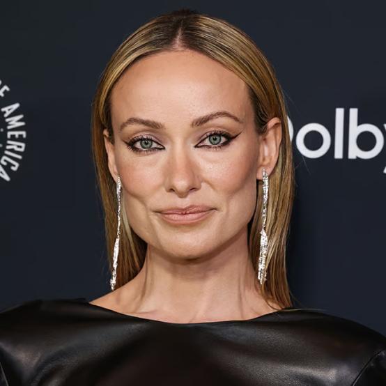 Олівія Вайлд налякала фанатів своєю надмірною худиною на Fashion Trust Awards