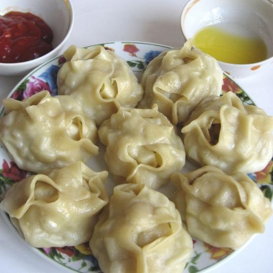 Рецепти:   Смачні домашні апетитні манти