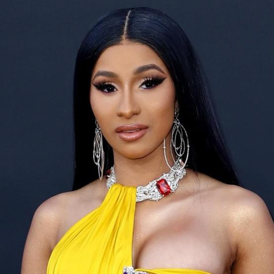 Cardi B розповіла, що скоро стане мамою втретє