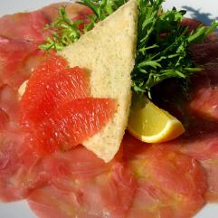 Рецепти:   Смачне апетитне поживне карпачо з тунця