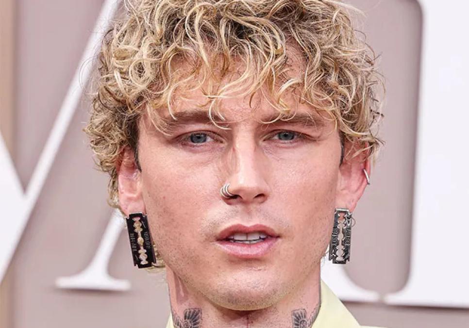 Machine Gun Kelly розповів про екстремальні дієти після виходу з реабілітації