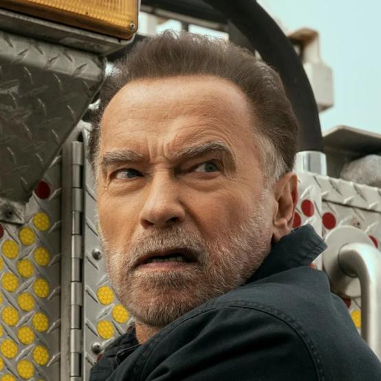 Арнольд Шварценеггер у серіалі FUBAR не витримав серйозної конкуренції за голоси глядачів