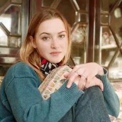 Кейт Вінслет: акторка згадала жорстоку критику вчительки драми через її фігуру