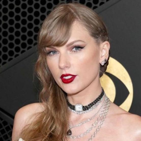 Тейлор Свіфт повечеряла з Есте Хаїм, підігрівши чутки про «збір подружок нареченої»