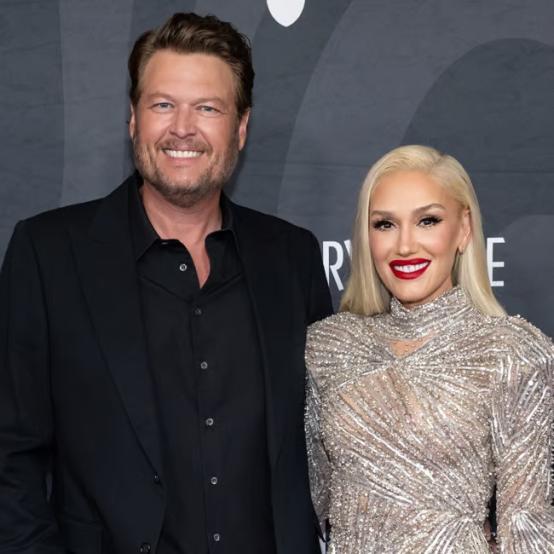 Гвен Стефані: милий селфіпоцілунок з Блейком Шелтоном розвіяв чутки про розлучення