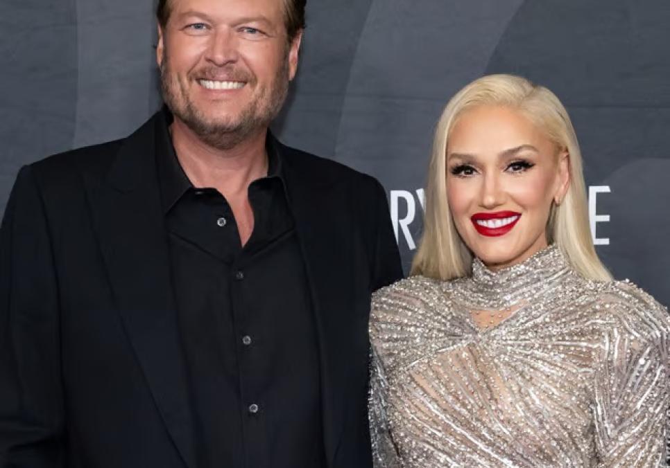 Гвен Стефані: милий селфіпоцілунок з Блейком Шелтоном розвіяв чутки про розлучення