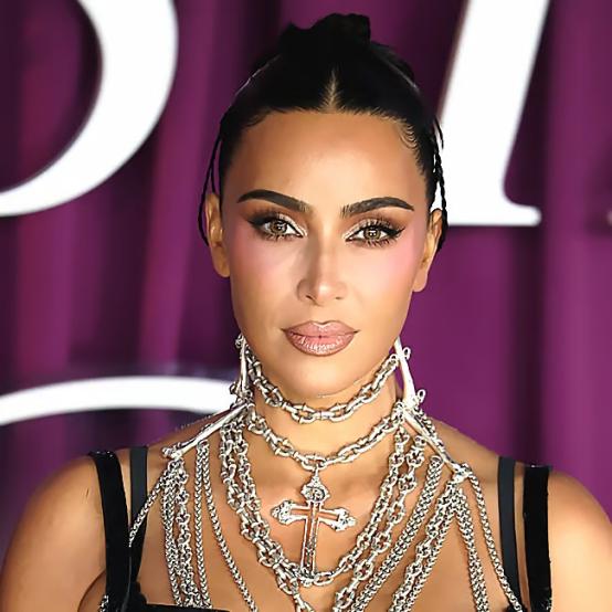 Кім Кардаш'ян і Норт Вест спровокували бурхливі суперечки в інтернеті через свої сміливі образи