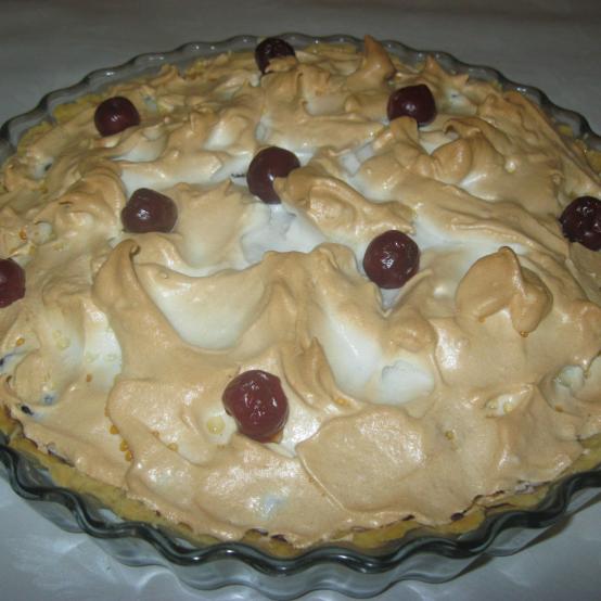 Рецепти:   Смачний ніжний тортик "Вишня під снігом"