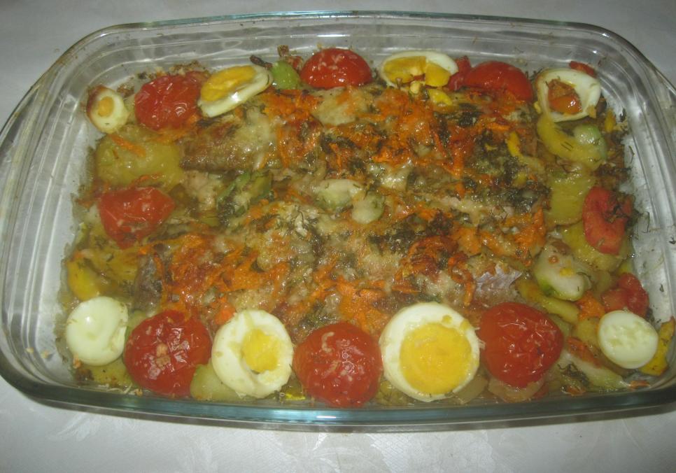 Рецепти:  Смачна ароматна запечена рибка з овочами
