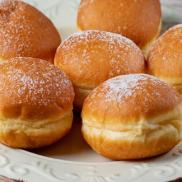 Рецепти:  Смачні  домашні  святкові пампушки