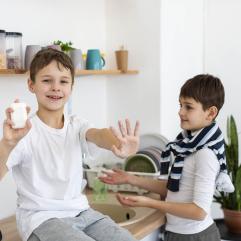 ПЕРШИЙ СНІГ