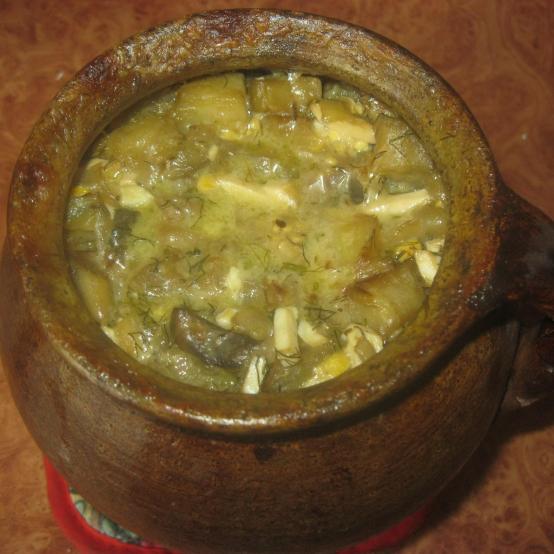 Рецепти:   Смачні ароматні баклажани з грибами,  запечені у горщику