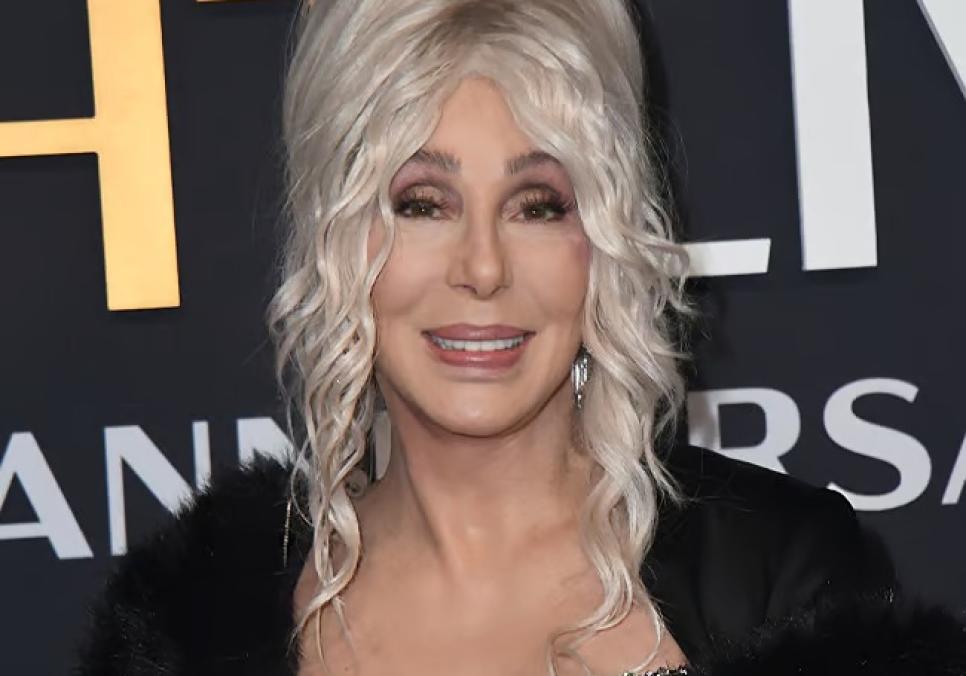 Співачка Шер спростовує чутки про весілля з 39-річним бойфрендом