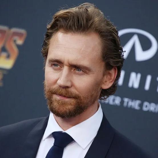 Том Гіддлстон та Заві Ештон офіційно підтвердили народження другої дитини