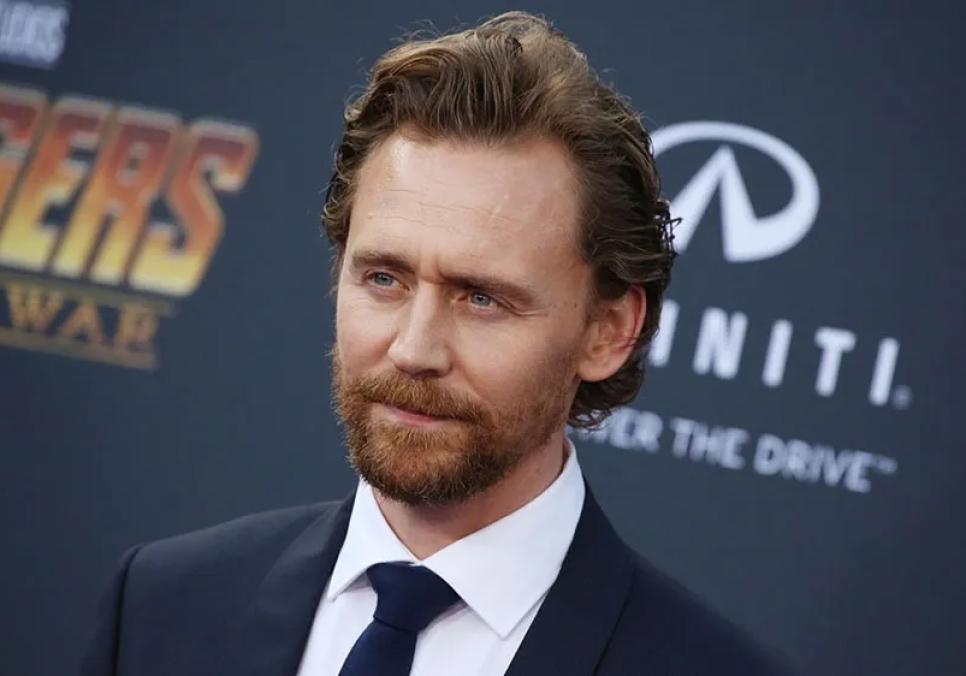 Том Гіддлстон та Заві Ештон офіційно підтвердили народження другої дитини