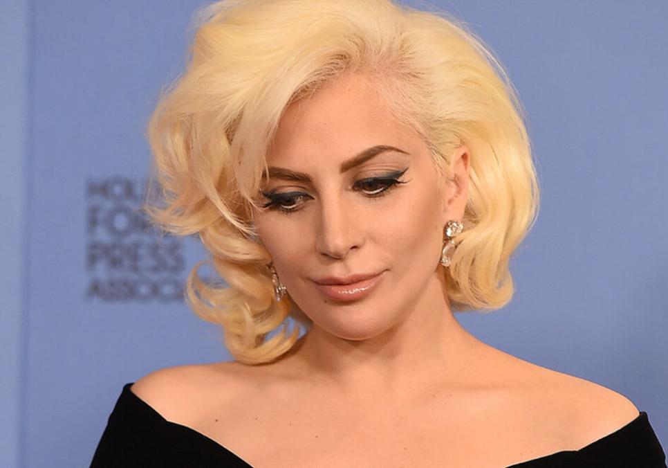 Леді Гага зробила різдвяний сюрприз: концертний фільм Harlequin Live виходить у Святвечір