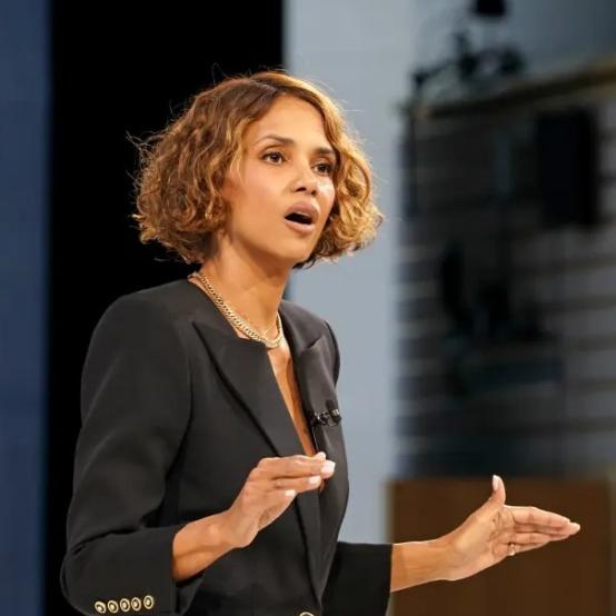 Голлі Беррі розкритикувала Гевіна Ньюсома та назвала його негідним бути президентом