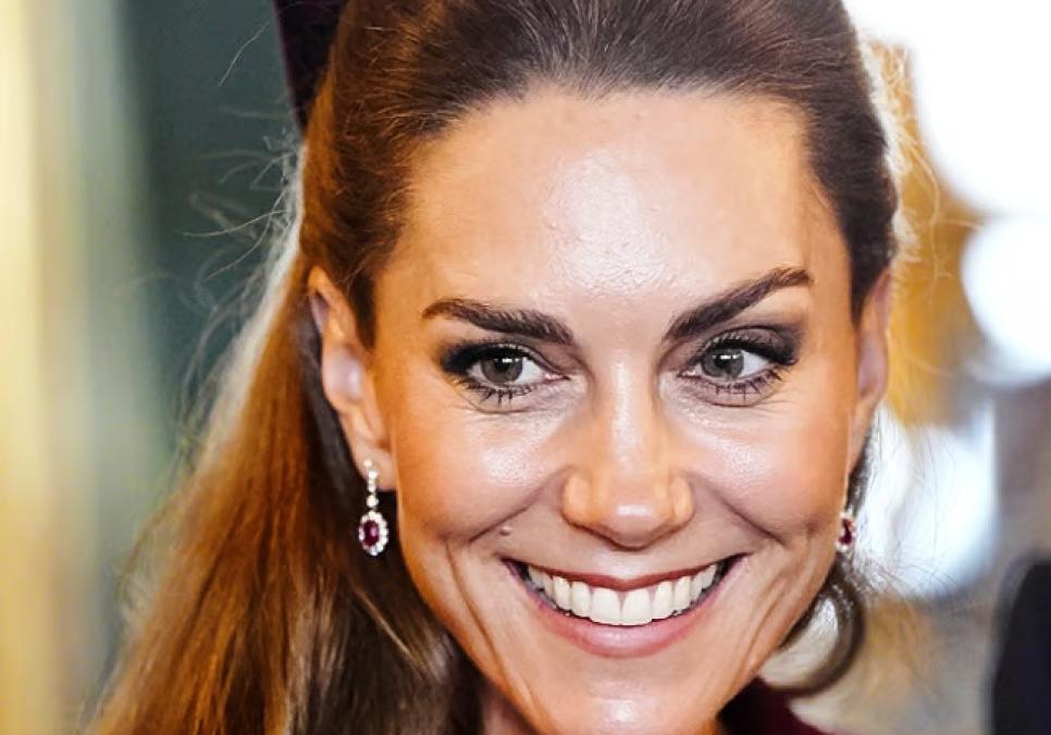 Кейт Міддлтон приголомшила в Catherine Walker на різдвяній службі