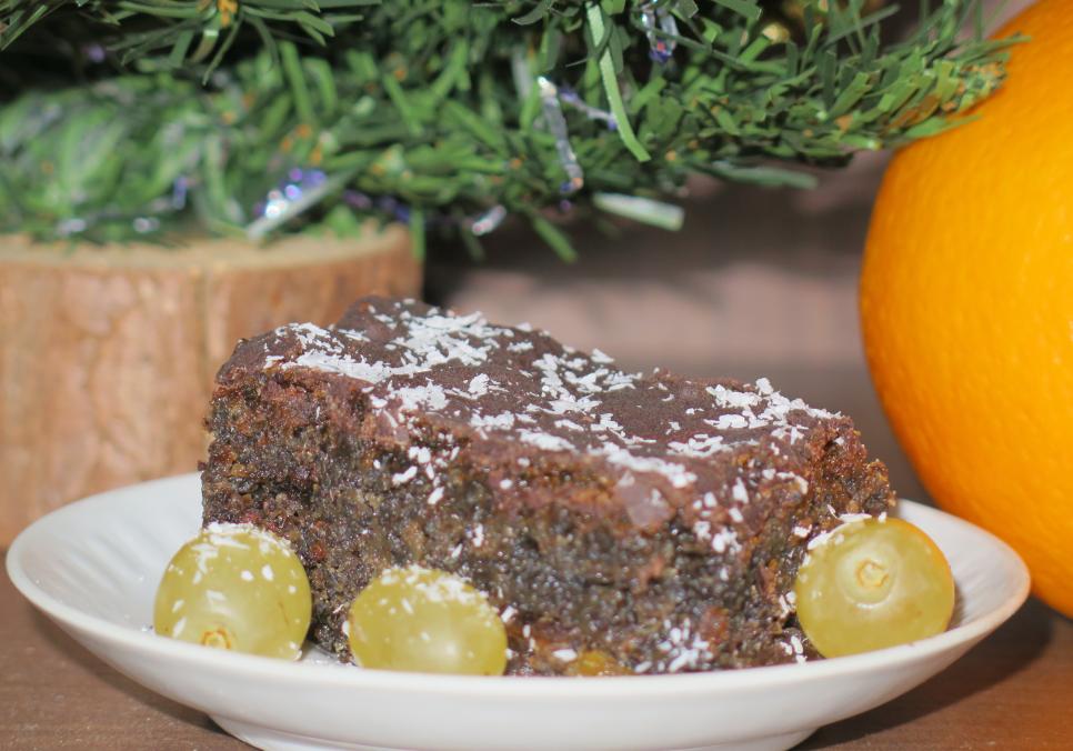 Рецепти:    Смачний домашній святковий маківник