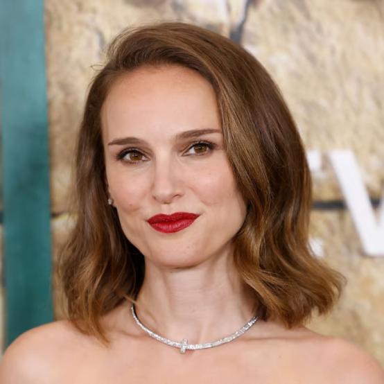 Наталі Портман: пластичний хірург аналізує «природну» трансформацію акторки обличчя