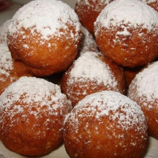 Рецепти:  Смачні домашні пісні пампушки