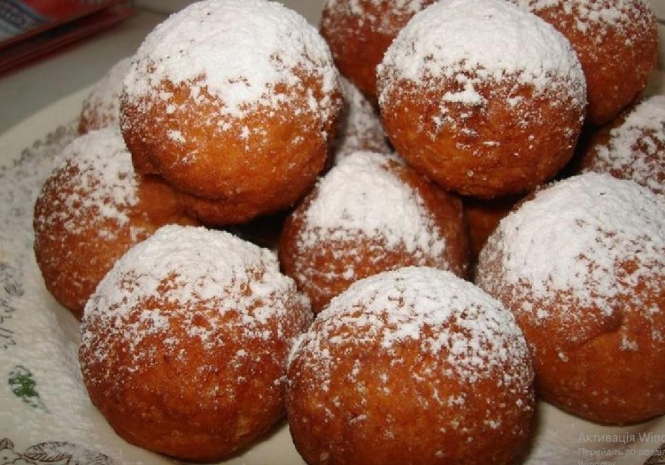 Рецепти:  Смачні домашні пісні пампушки