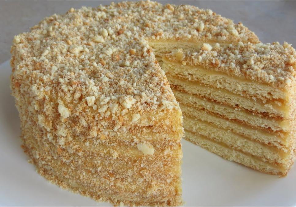 Рецепти:  Смачний ніжний домашній яблучний торт