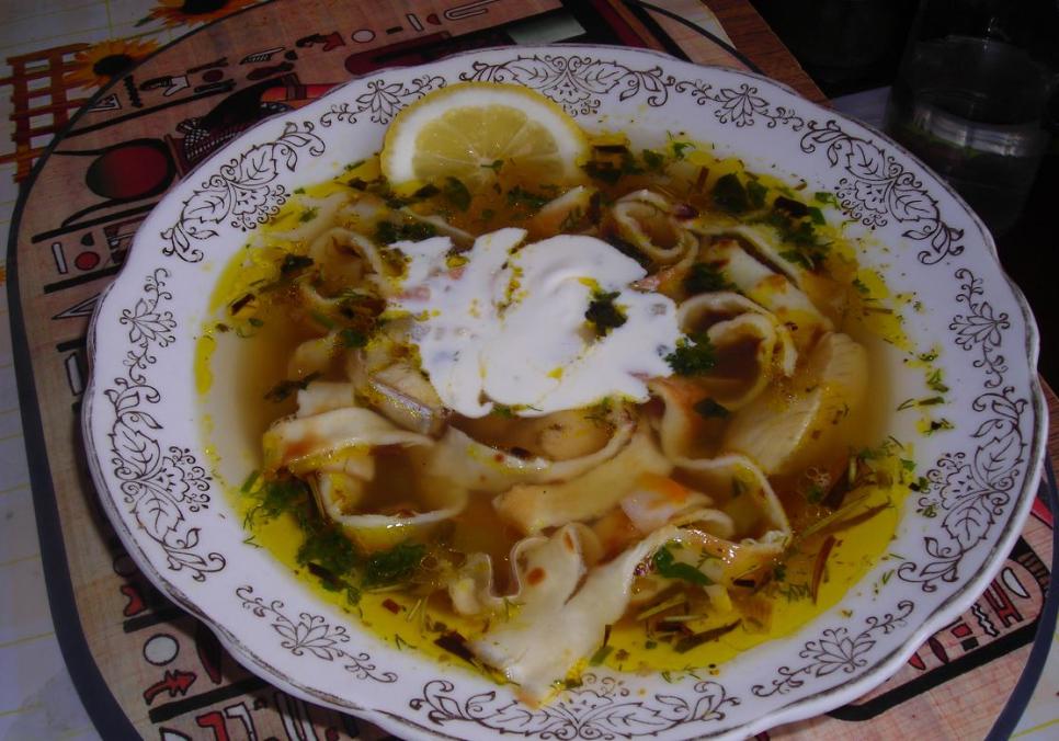 Рецепти:   Смачна домашня рибна солянка «Застільна»