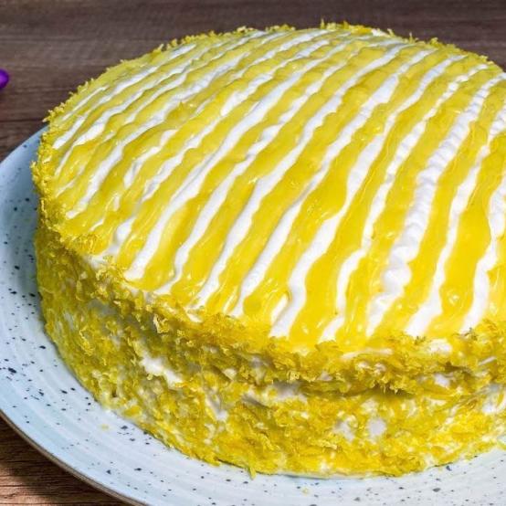 Рецепти:   Смачний ніжний домашній торт  «Лимонний»