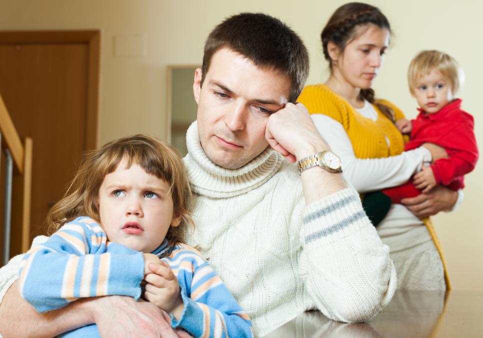 ШАФРАНОВИЙ МЕД, ЩО БЕРЕ В ПОЛОН СОНЦЕ