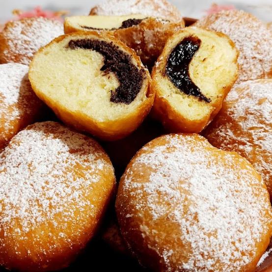 Рецепти:   Смачні домашні пампушки святкові